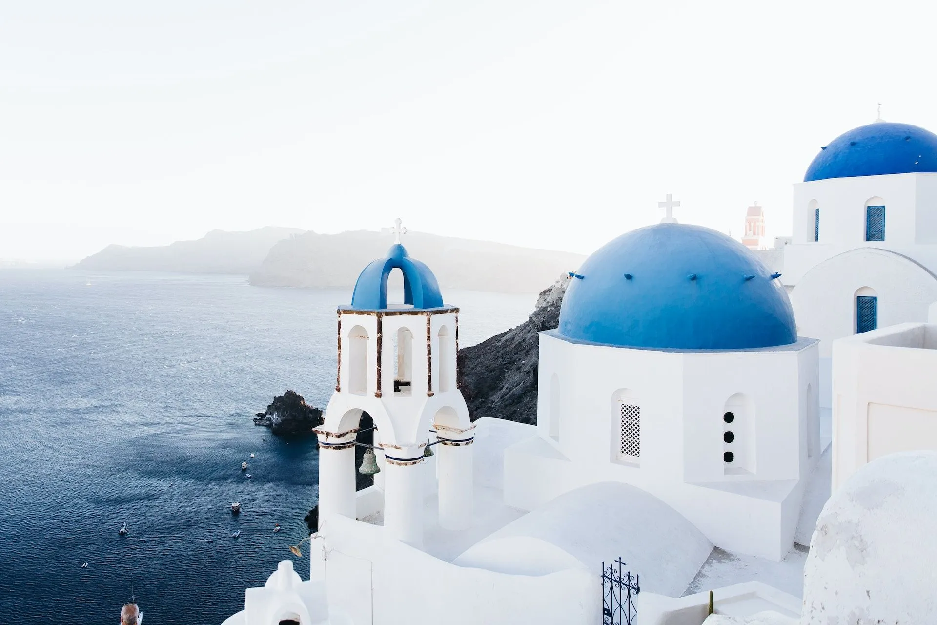 santorini-oia.jpg